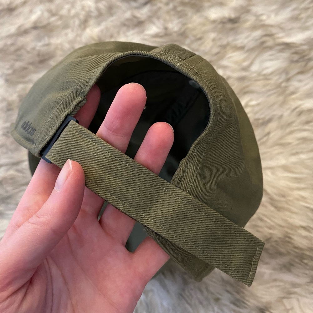 ADIDAS baseball hat - Picture 4 of 6